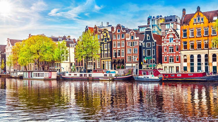 Cheepest Spain Flights To Amsterdam Clean Amsterdam Hotels