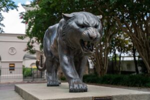 Traveling Baton Rouge Mascot Statue
